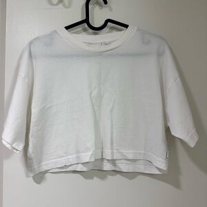 Aritzia TNA Women’s Crop Top